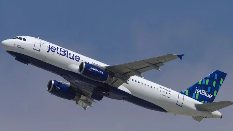 Các tia vũ trụ năng lượng cao có thể gây ra một lỗi hiếm gặp ở máy bay. Ảnh: PM.