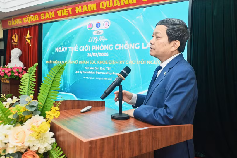 Ông Đinh Viết Lượng nhấn mạnh yêu cầu khám sàng lọc để phát hiện bệnh lao sớm