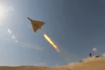 Một chiếc Shahed-136 được phóng từ hầm ngầm. Ảnh: Reuters.