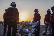 Trong 12 ngày đầu chiến tranh, Mỹ đã phải chi phí 16,5 tỷ USD cho chiến tranh chống Iran. Ảnh: CSIS. 