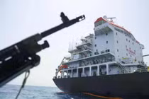 Nhiều quốc gia, trong đó có các đồng minh NATO, đang thay đổi lập trường, bày tỏ sẽ tham gia hộ tống thương thuyền ở Hormuz. Ảnh: Getty.