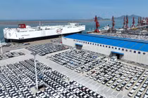 Ngành chế tạo xe hơi là một điển hình của hiện tượng "nội quyển" ở Trung Quốc. Ảnh: Creaders.