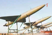 Máy bay không người lái cảm tử tầm xa Arash-2 của Iran có tầm bắn tới 2000 km. Ảnh: Huanqiu.