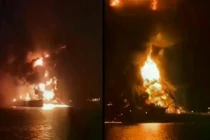 Hình ảnh hai con tàu bị cháy. Ảnh: QQnews.