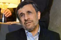 Cựu tổng thống Mahmoud Ahmadinejad, người được Mỹ và israel lựa chọn định đưa lên nắm quyền để thay thế chính quyền hiện tại ở Iran. Ảnh: NYT.