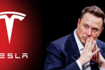 Do giá cổ phiếu Tesla tăng 5% hôm 15/12, Elon Musk đã trở thành người giàu đầu tiên trên thế giới có tài sản vượt mốc 600 tỷ USD. Ảnh: Getty.