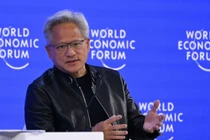 CEO Nvidia Jensen Huang cảnh báo ba loại người sẽ sớm bị đào thải trong kỷ nguyên AI. Ảnh: Reuters.