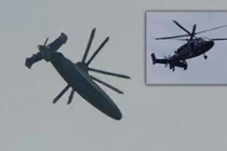 Chiếc trực thăng đồng trục Số 2 mới lộ diện và chiếc Số 1 xuất hiện năm ngoái (ảnh nhỏ). Ảnh: LTN.