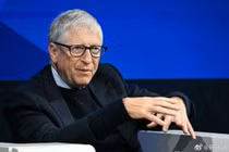 Bill Gates phát biểu xin lỗi các nhân viên Quỹ Gates vì liên quan đến Epstein. Ảnh: NetEase.