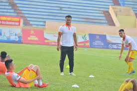 Trước khi đến Nam Định, HLV Mashiedee Sulaiman từng làm HLV thể lực cho ĐT U23 Malaysia (2015-2017) Trước khi đến Nam Định, HLV Mashiedee Sulaiman từng làm HLV thể lực cho ĐT U23 Malaysia (2015-2017)