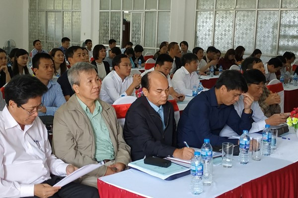 Các đại biểu tham dự Hội nghị Các đại biểu tham dự Hội nghị