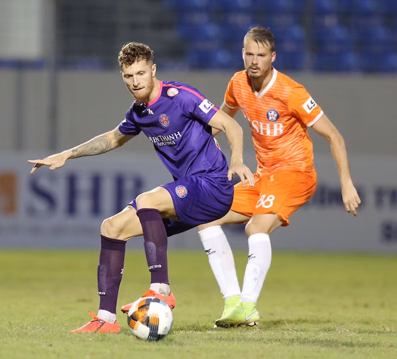 Ngoại binh mới là điểm khác biệt giữa 2 đội bóng. Ảnh VPF