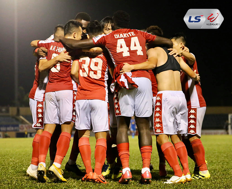 Đội bóng TP.HCM có mùa giải thứ 2 liên tiếp có màn khởi động tốt nhất V.League, thắng cả 2 trận đầu, giành 6 điểm tuyệt đối. Ảnh VPF