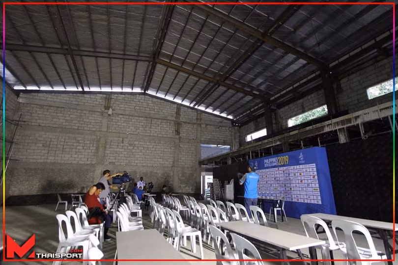 Có một SEA Games… rất “kinh khủng” ảnh 1 Phòng họp báo hệt nhà kho của SEA Games 30.