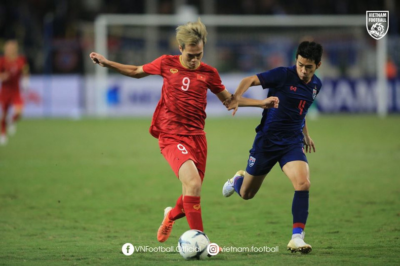 Văn Toàn thi đấu khá mờ nhạt trận đấu này. Ảnh VF.