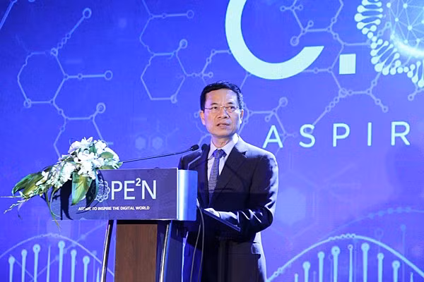 Bộ trưởng Bộ Thông tin và Truyền thông Nguyễn Mạnh Hùng phát biểu tại buổi lễ (Nguồn: CMC)