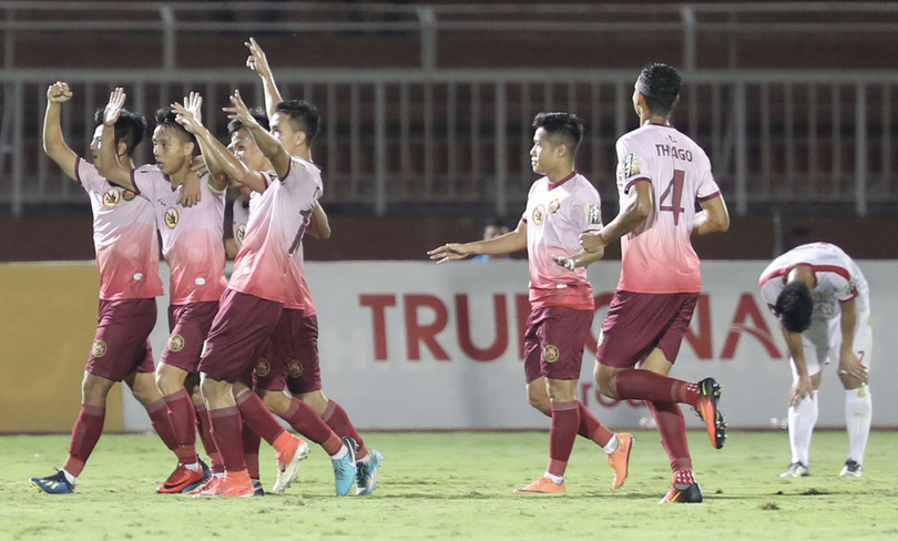 Lối đá của Sài Gòn mùa giải này là những trải nghiệm của chính cuộc đời cầu thủ mà ông thầy của họ từng trải qua (ảnh CLB SG)