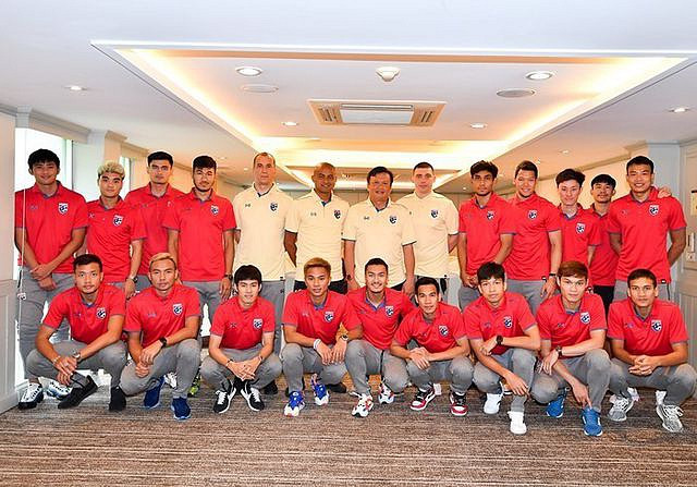 Thái Lan đã tập trung đội tuyển tới 36 cầu thủ để chuẩn bị cho trận đá với Việt Nam (ảnh FAT)