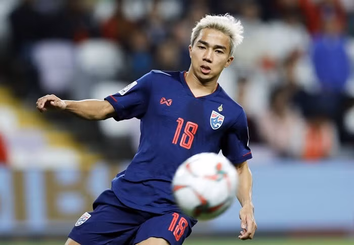 Chanathip Songkrasin chia sẻ: "Tôi rất lấy làm tiếc khi phải rút lui khỏi danh sách đội tuyển Thái Lan. (ảnh FAT) Chanathip Songkrasin chia sẻ: