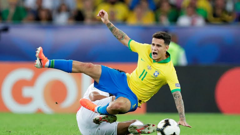 Cả 2 đội đều sở hữu các ngôi sao bậc thầy về kỹ thuật cá nhân nhưng họ lại chọn lối đá khá rắn (ảnh AP)