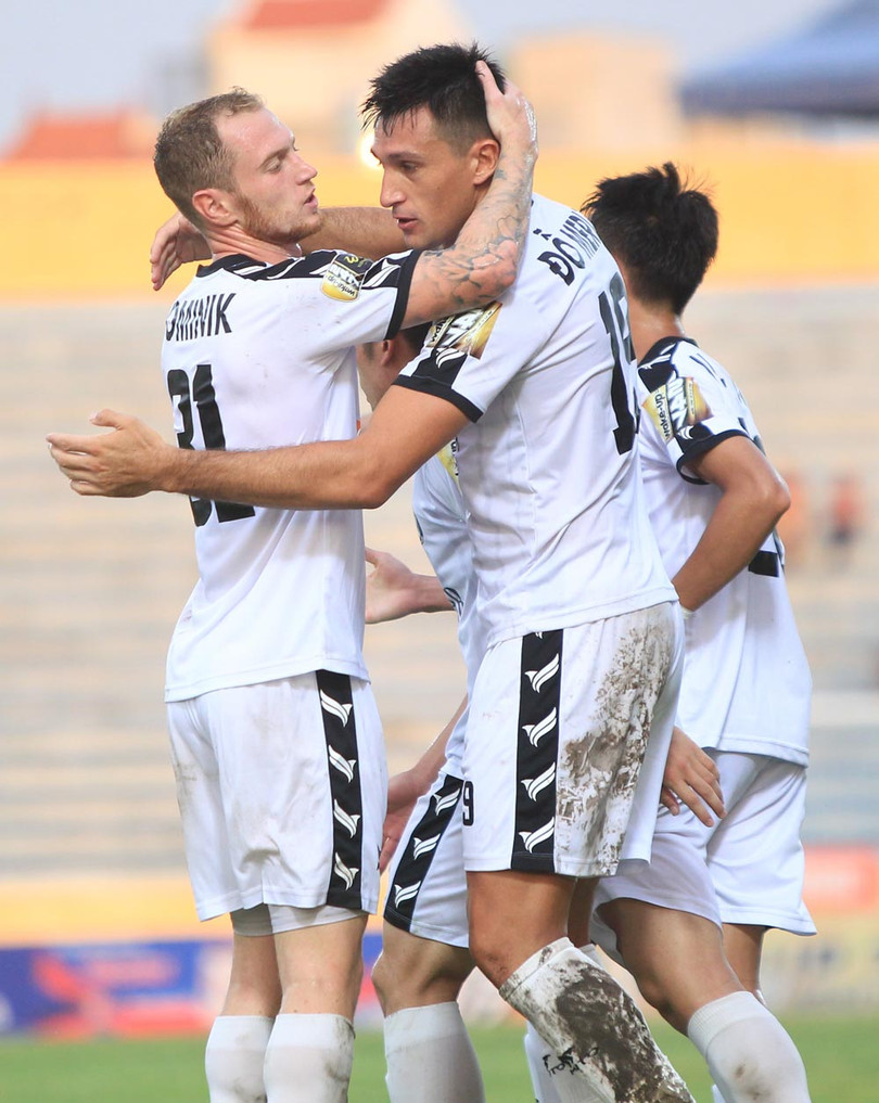 Tiền vệ Dominik Schmitt đã có 2 bàn thắng sau 11 lần được ra sân nhưng vẫn bị Đà Nẵng sa thải (ảnh VPF)