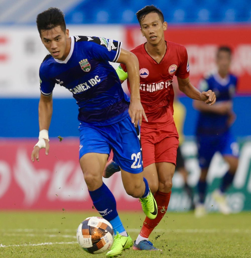 Tiến Linh (B.BD) vừa có hat-trick vào lưới Tây Ninh trong chiến thắng 5-0 (ảnh VPF) Tiến Linh (B.BD) vừa có hat-trick vào lưới Tây Ninh trong chiến thắng 5-0 (ảnh VPF)