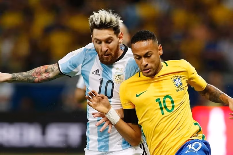 Copa America 2019: Brazil là ứng cử viên số 1? ảnh 2 Neymar bị chấn thường và rời khỏi đội tuyển Brasil ngay trước thời điểm khai mạc (ảnh CNN)