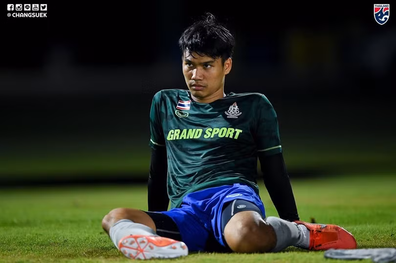 Thử thách đang đợi ông Somyot ở nhiệm kỳ thứ 2 khi làm chủ tịch LĐBĐ Thái Lan, tất nhiên Việt Nam vẫn là đối thủ lớn nhất. Ảnh FAT Thử thách đang đợi ông Somyot ở nhiệm kỳ thứ 2 khi làm chủ tịch LĐBĐ Thái Lan, tất nhiên Việt Nam vẫn là đối thủ lớn nhất.