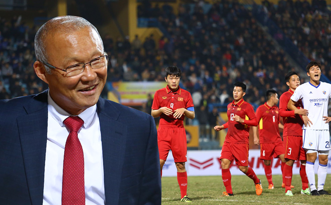 Là nhà cầm quân chuyên nghiệp, ông lựa chọn cầu thủ phù hợp với hệ thống chiến thuật của mình chứ không phải tìm ra những cầu thủ hay nhất của từng vị trí (ảnh AT)