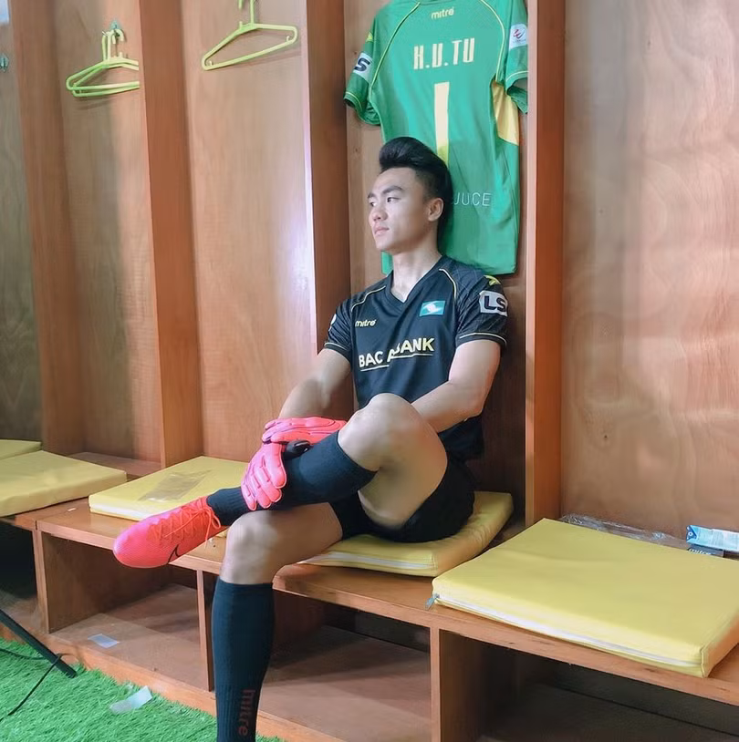 Nhớ sân. Ảnh SLFC