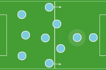 Không biết đội tuyển Việt nam “phiên bản thời Covid” sẽ được vận hành như thế nào, nhưng tạm thời người hâm mộ tin rằng, nó sẽ có nhiều sự thay đổi để phát triển. Ảnh AT Không biết đội tuyển Việt nam “phiên bản thời Covid” sẽ được vận hành như thế nào, nhưng tạm thời người hâm mộ tin rằng, nó sẽ có nhiều sự thay đổi để phát triển. Ảnh AT