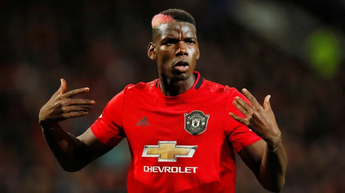 HLV Solskjaer đang nỗ lực thuyết phục tiền vệ 27 tuổi ở lại sân Old Trafford với mức lương 400 nghìn Bảng/tuần. Ảnh MU