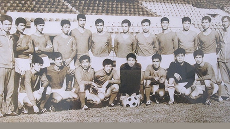 Đội TCĐS tham dự trần cầu lịch sử cách đây gần 45 năm. Ảnh: Nhân vật cung cấp