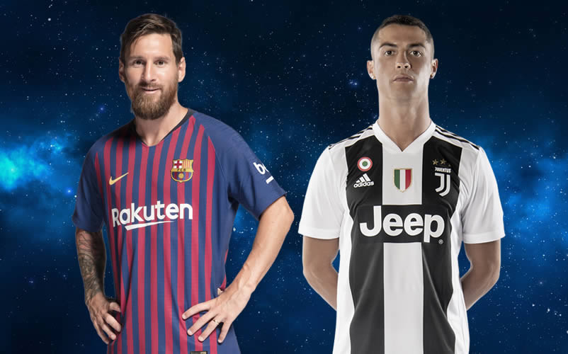 Hơn 1 thập kỷ qua, Messi và Ronaldo đã cùng nhau xô đổ hầu hết các kỷ lục sân cỏ thế giới. Ảnh AP