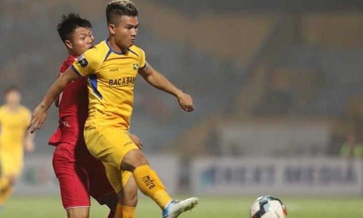 Cổ động viên Xứ Nghệ nín thở trong tháng Ngâu ảnh 1 Liệu Võ Ngọc Toàn có làm tốt nhiệm vụ kiến tạo? Ảnh VPF.