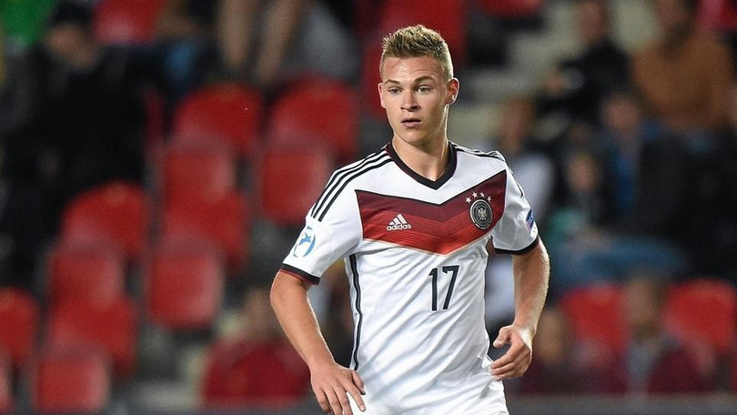 Mới 25 tuổi mà Kimmich đã có 48 lần khoác áo đội tuyển quốc gia sau 5 năm tham gia và đang trở thành trụ cột của đội bóng. Ảnh AP Mới 25 tuổi mà Kimmich đã có 48 lần khoác áo đội tuyển quốc gia sau 5 năm tham gia và đang trở thành trụ cột của đội bóng. Ảnh AP