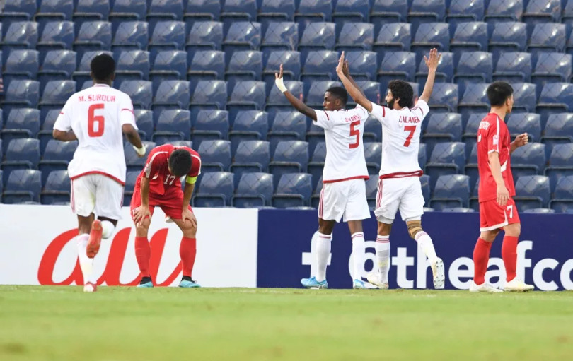 Thua cả hai trận, U23 Triều Tiên chắc chắn bị loại và trận cuối gặp U23 Việt Nam tại Bangkok chỉ mang tính thủ tục. Nhưng điều đó không đồng nghĩa với các cầu thủ Triều Tiên sẽ buông như một số người suy nghĩ. HLV Ri Yu-il của U23 Triều Tiên cho biết đội bóng của ông vẫn bày tỏ mong muốn giành chiến thắng trước nhà đương kim á quân giải đấu.