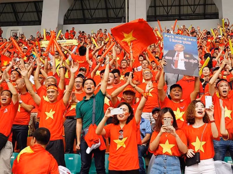 26 năm tham dự vòng loại World Cup, đây là lần đầu tiên đội tuyển Việt Nam gần với cơ hội có được tấm vé đi sâu nhất. Ảnh VietTimes.