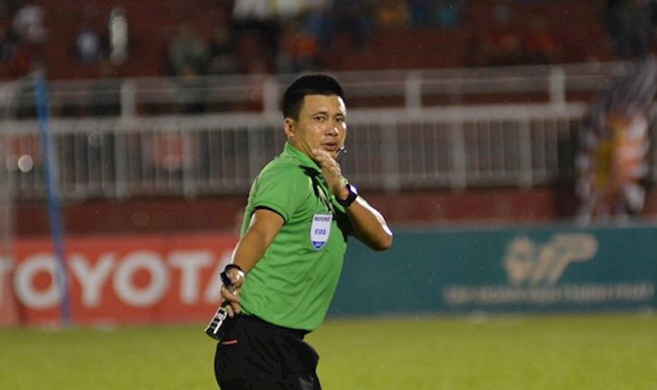 Liệu ai sẽ nhớ đến HLV Đức Thắng? ảnh 2 Trọng tài FIFA Hoàng Ngọc Hà