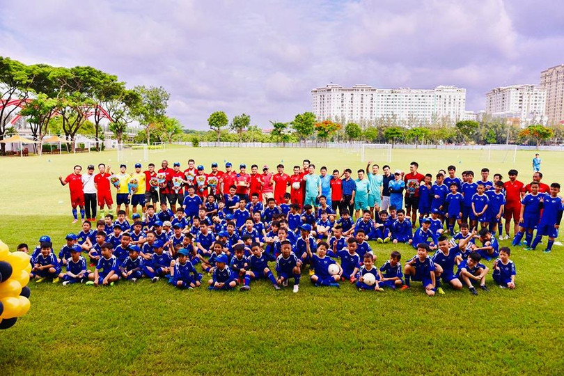 Học viên bóng đá CV9 của cựu đội trưởng đội tuyển VN đang phát triển (ảnh NV cung cấp)