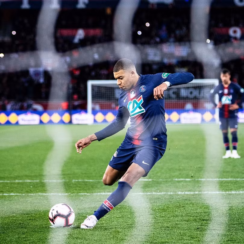 Tiền đạo của PSG đã đạt tốc độ 36km/h khiến cho nhiều vận động viên điền kinh phải thán phục. Ảnh PSG