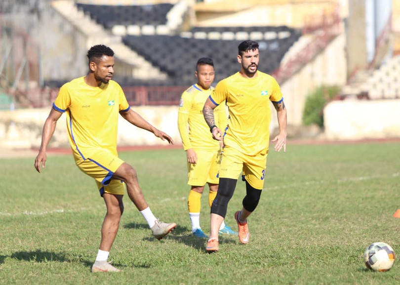 Nhiều mùa giải, trình độ và các dùng ngoại binh là câu chuyện đáng nói của SLNA. Ảnh SLFC Nhiều mùa giải, trình độ và các dùng ngoại binh là câu chuyện đáng nói của SLNA. Ảnh SLFC