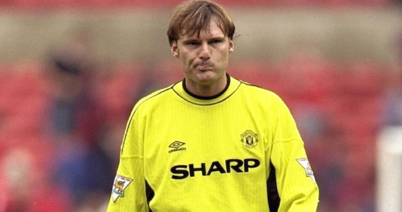 Pha bóng bị “xâu kim” của Massimo Tabi sau này được đưa làm tài liệu hướng dẫn chuyên môn cho các thủ môn trẻ. Ảnh MU