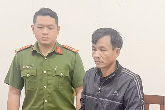 Nguyễn Văn Hải tại cơ quan công an. Ảnh CATP