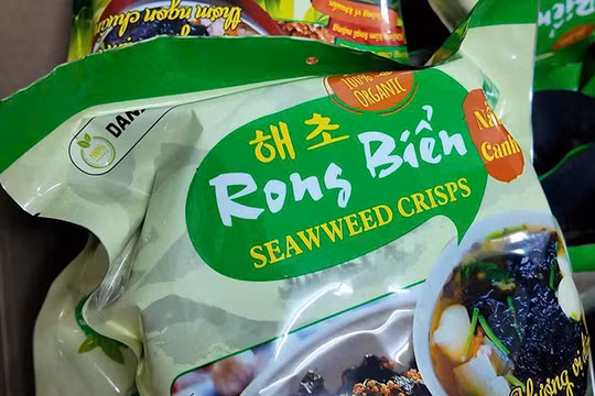 Các mặt hàng rong mứt mang thương hiệu DANAFOOD.