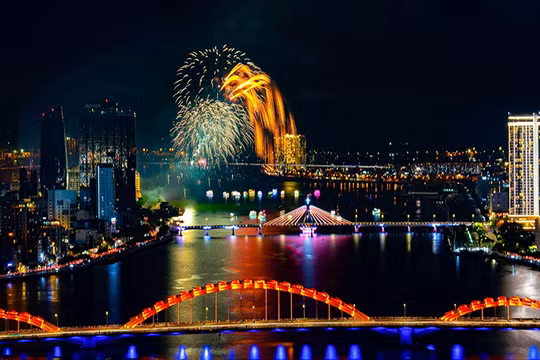 Mang chủ đề “Da Nang - United Horizons - Những chân trời kết nối”, Lễ hội pháo hoa quốc tế Đà Nẵng - DIFF 2026 sẽ diễn ra từ 30/5 đến 11/7 với 10 đội thi.