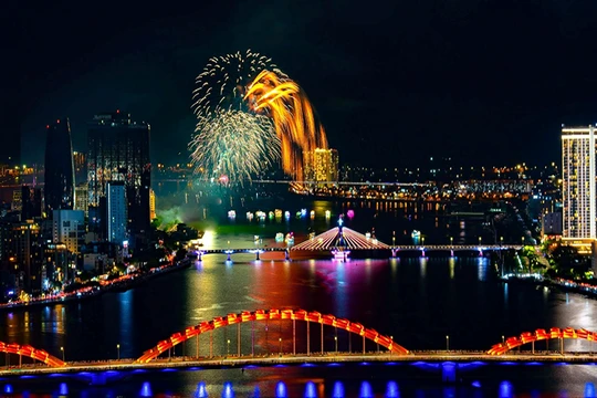Mang chủ đề “Da Nang - United Horizons - Những chân trời kết nối”, Lễ hội pháo hoa quốc tế Đà Nẵng - DIFF 2026 sẽ diễn ra từ 30/5 đến 11/7 với 10 đội thi.