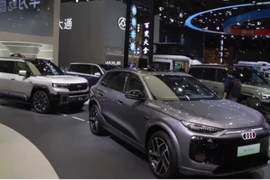 Ngày càng nhiều nhà sản xuất ô tô sử dụng hệ thống hỗ trợ lái xe của Huawei. Ảnh: Nikkei Asia.