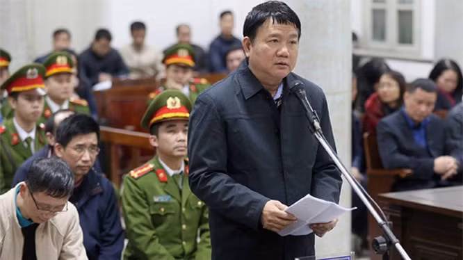 Ông Đinh La Thăng tại phiên tòa xét xử. Ảnh: TTXVN Ông Đinh La Thăng tại phiên tòa xét xử. Ảnh: TTXVN