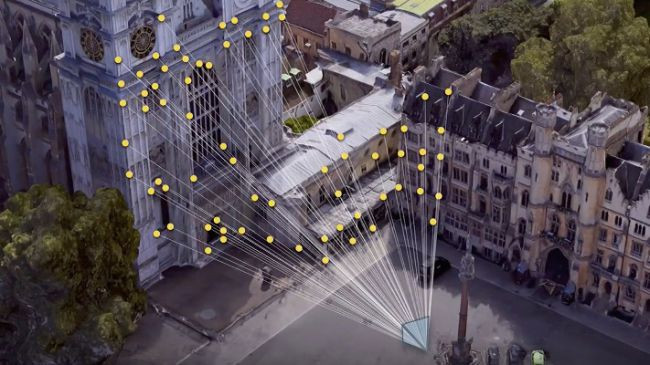 Bản đồ sẽ tự xác định vị trí bằng cách quét hình ảnh của các khu vực lân cận. Ảnh: Google Bản đồ sẽ tự xác định vị trí bằng cách quét hình ảnh của các khu vực lân cận. Ảnh: Google